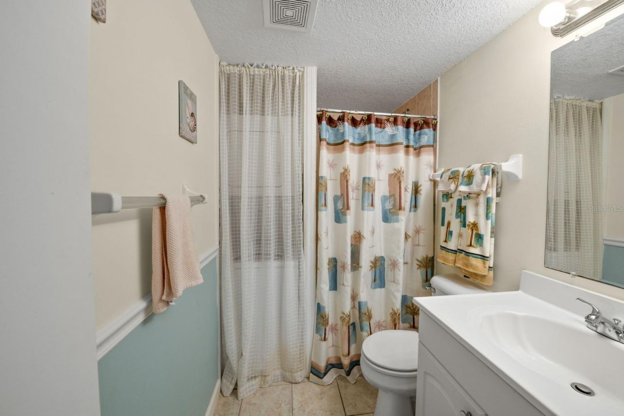 4300 Baywood Boulevard, Unit B102, Mount Dora, FL 32757 Photo