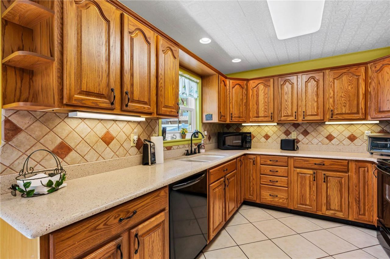 1500 Oak Forest Drive , Ormond Beach, FL 32174 Photo