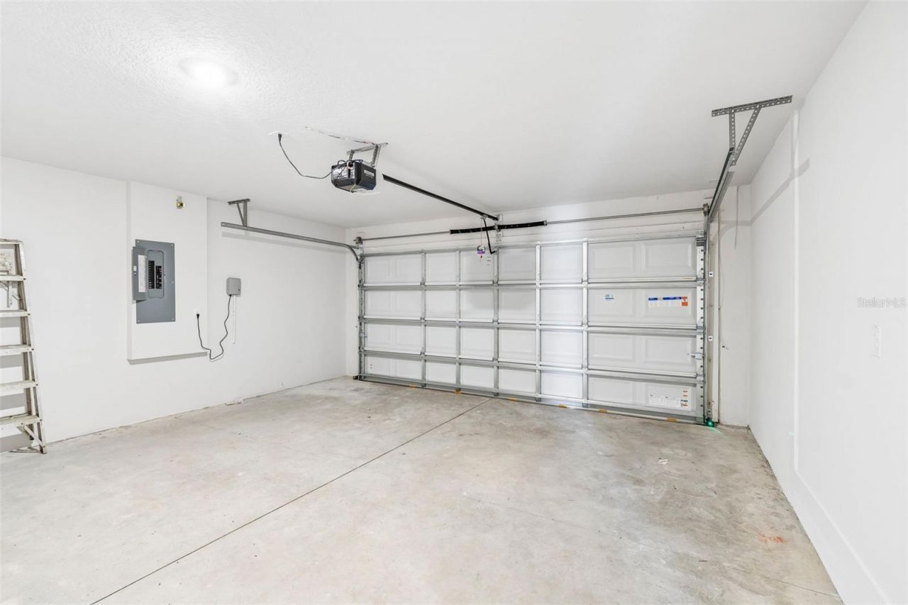 12976 Kent Bradley Street, Dade City, FL 33525 Photo