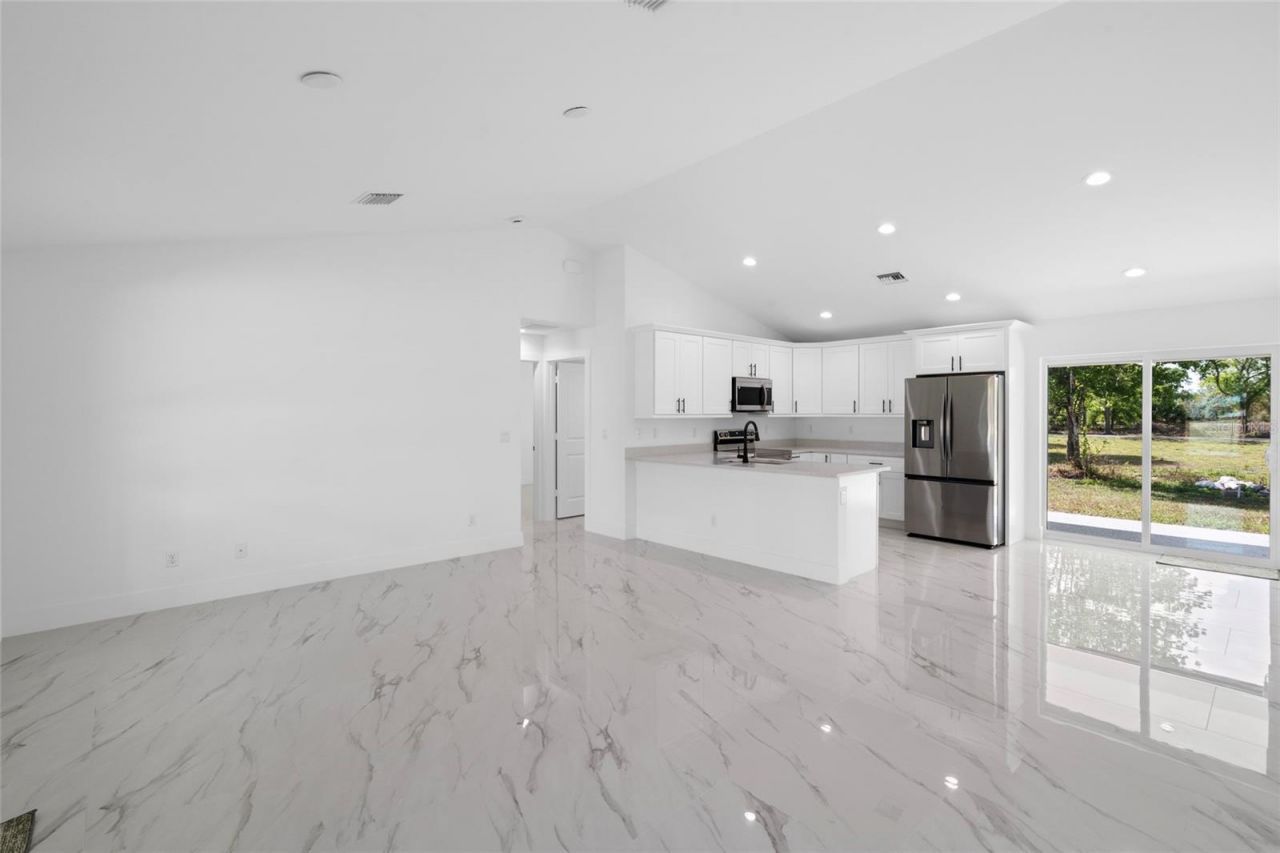 21483 NW 262nd Street , Okeechobee, FL 34972 Photo