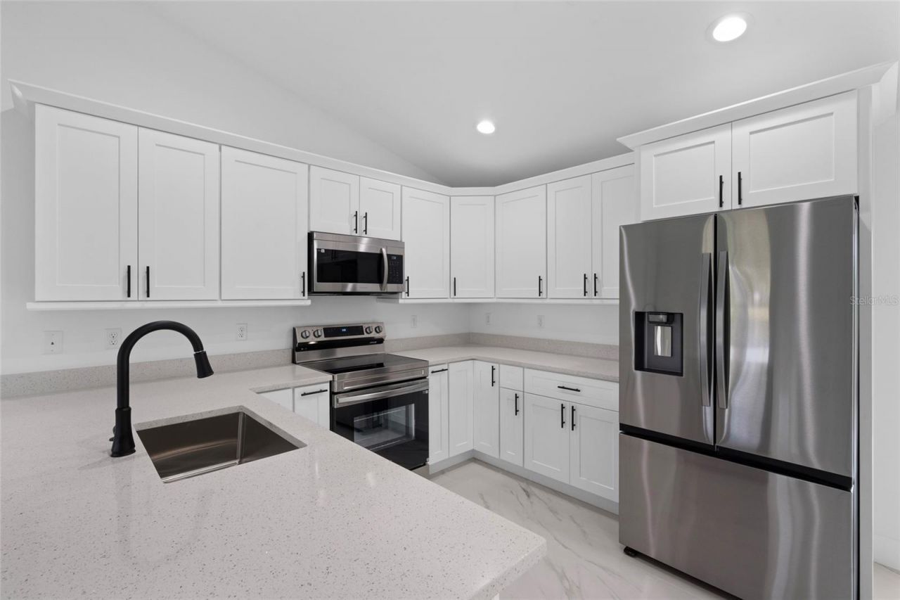 21483 NW 262nd Street , Okeechobee, FL 34972 Photo