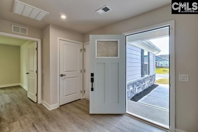 104 Saltgrass Lane  Photo 11