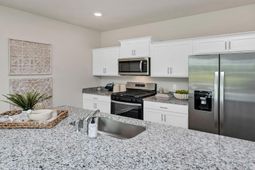 320 Sandy Run Drive  photo 4