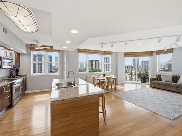 19900 E Country Club Drive, Unit 1101, Aventura, FL 33180