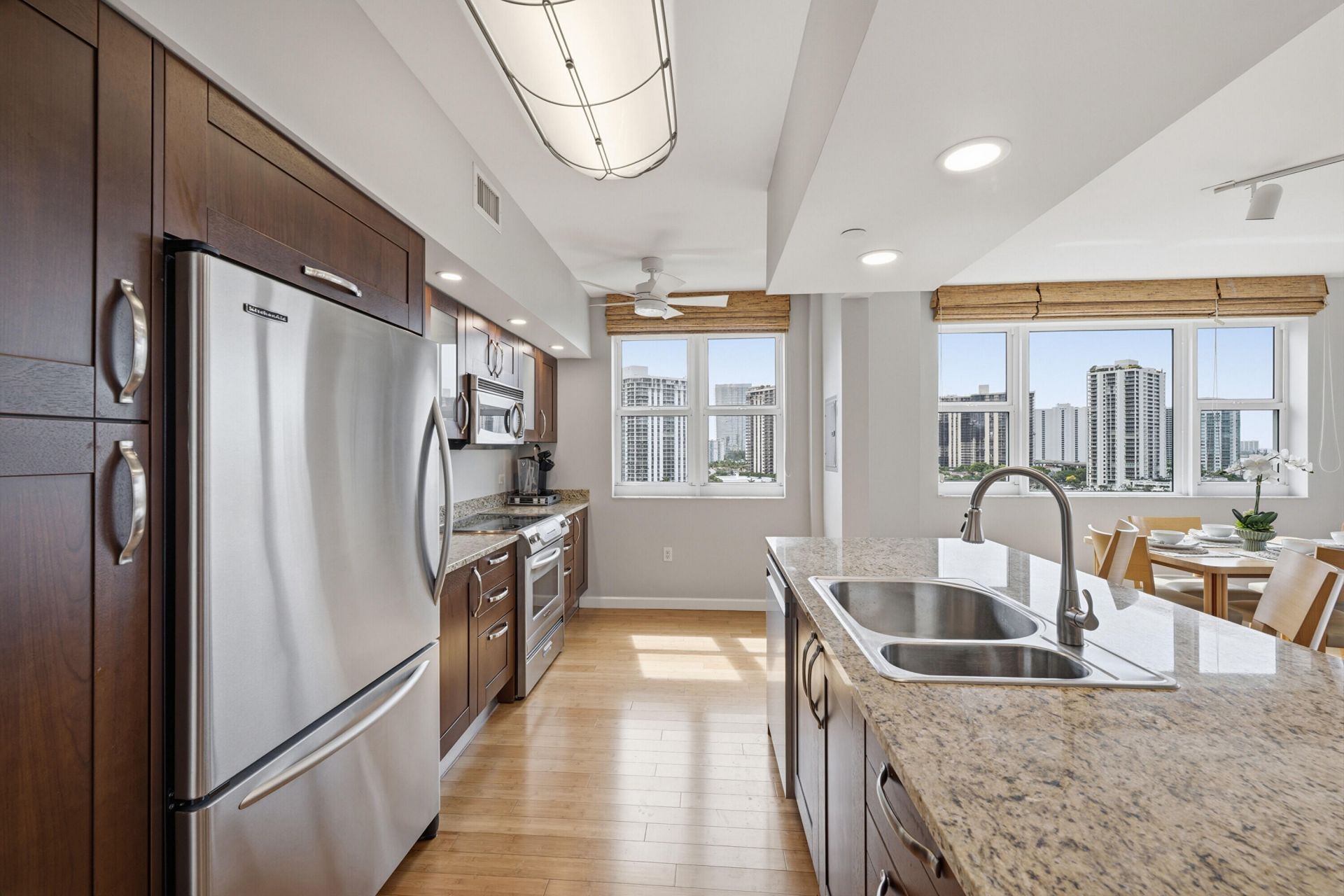 19900 E Country Club Drive, Unit 1101, Aventura, FL 33180 Photo