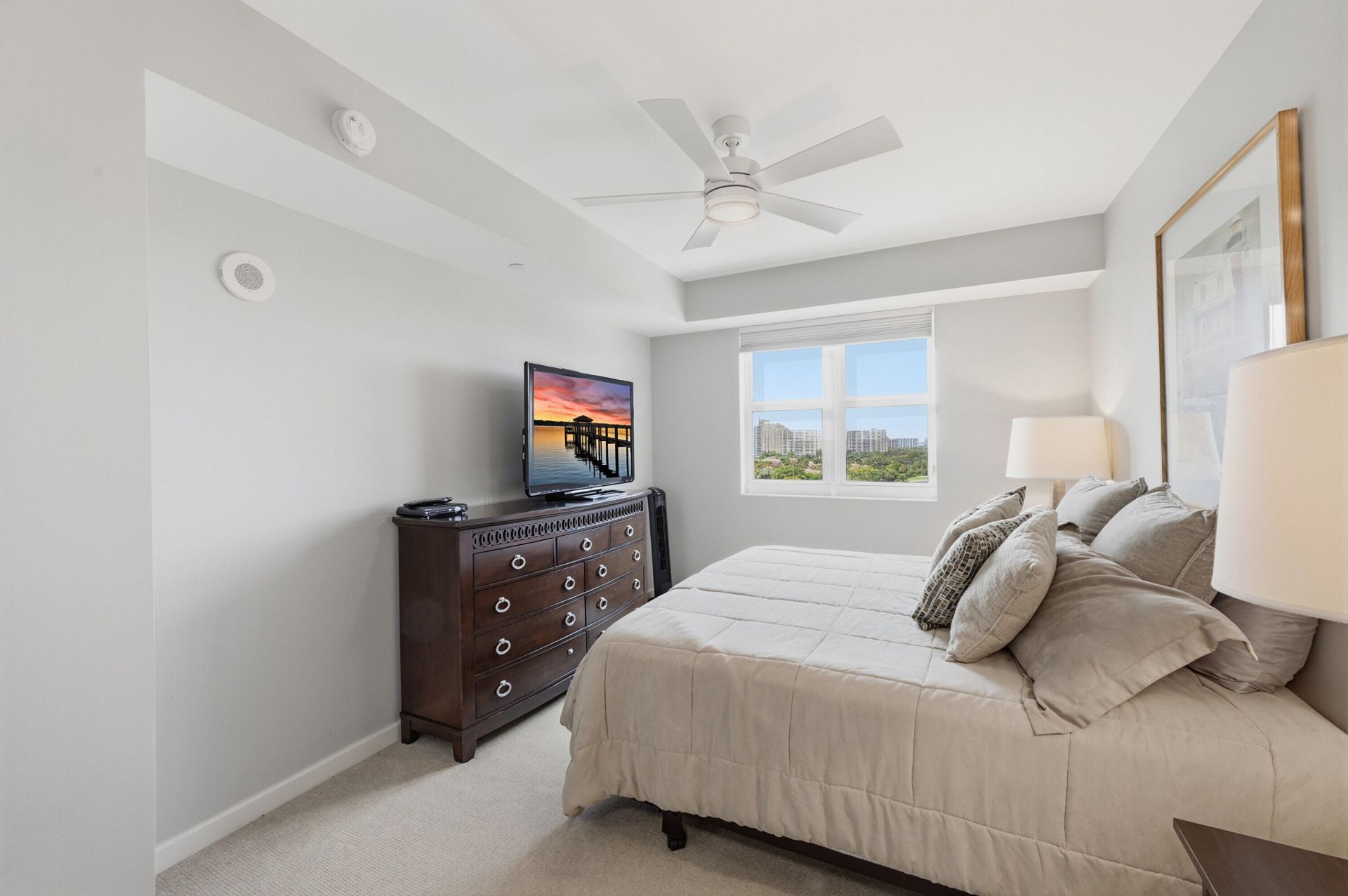 19900 E Country Club Drive, Unit 1101, Aventura, FL 33180 Photo