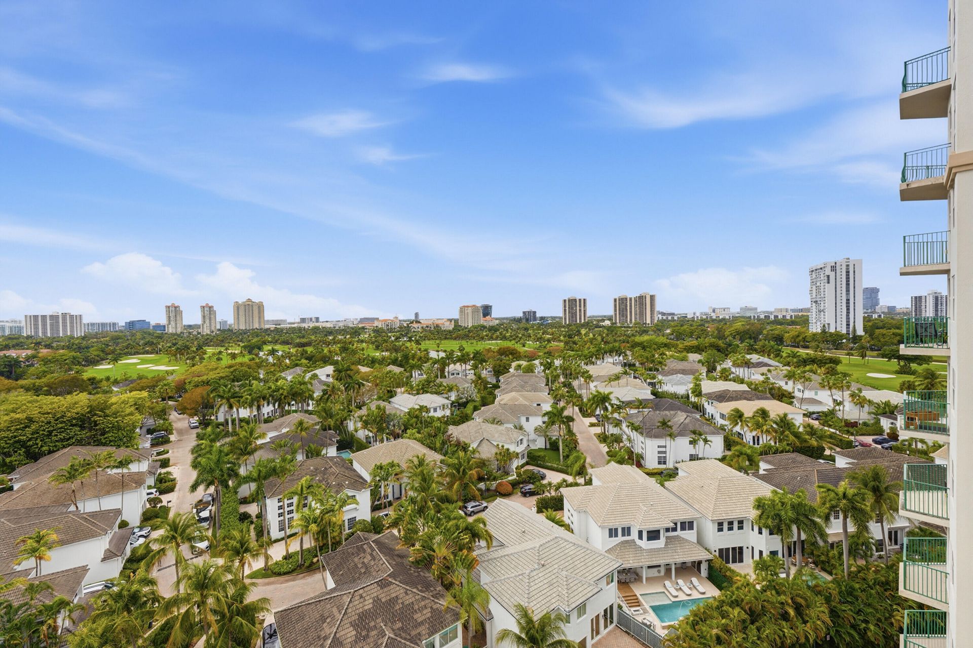 19900 E Country Club Drive, Unit 1101, Aventura, FL 33180 Photo