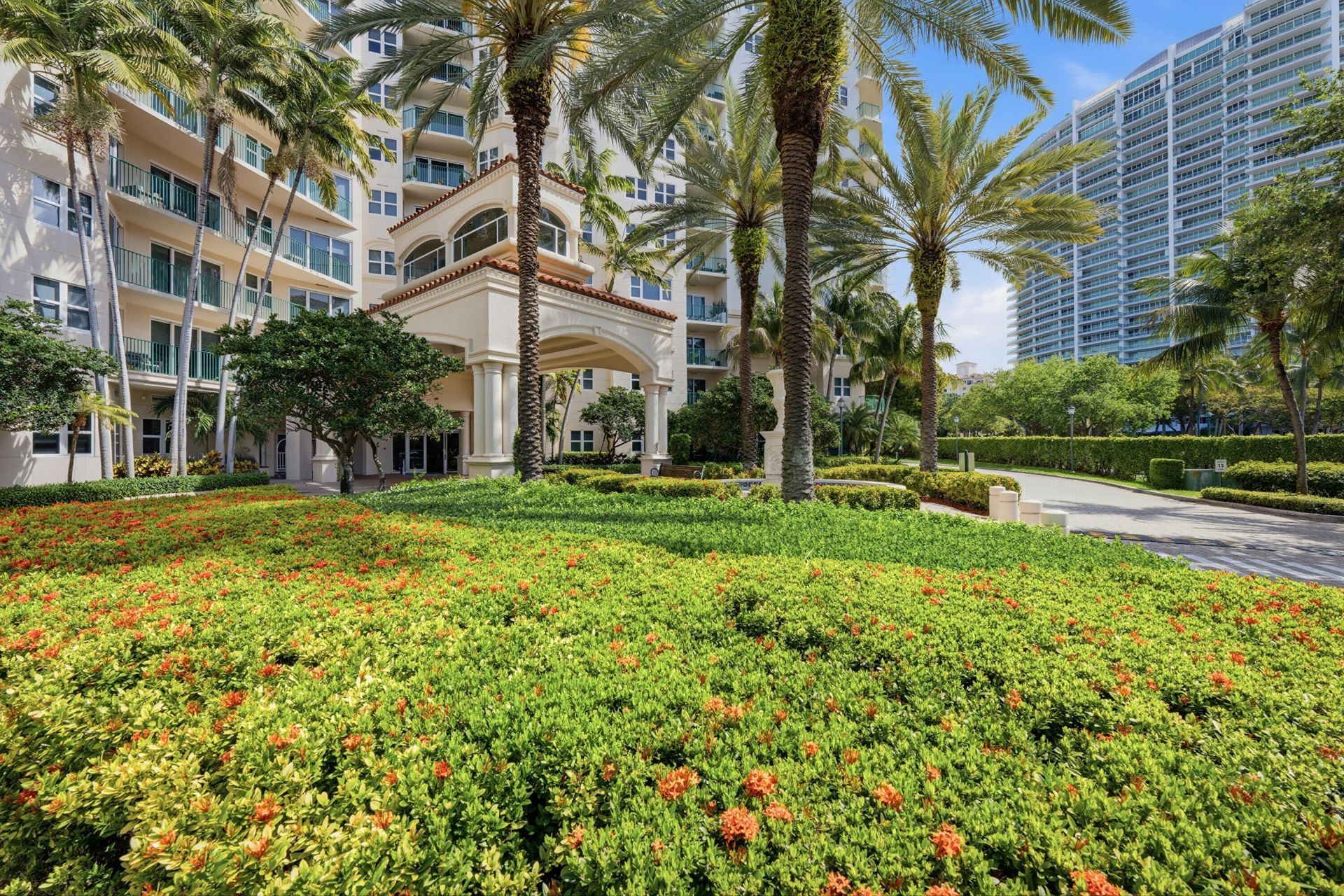 19900 E Country Club Drive, Unit 1101, Aventura, FL 33180 Photo