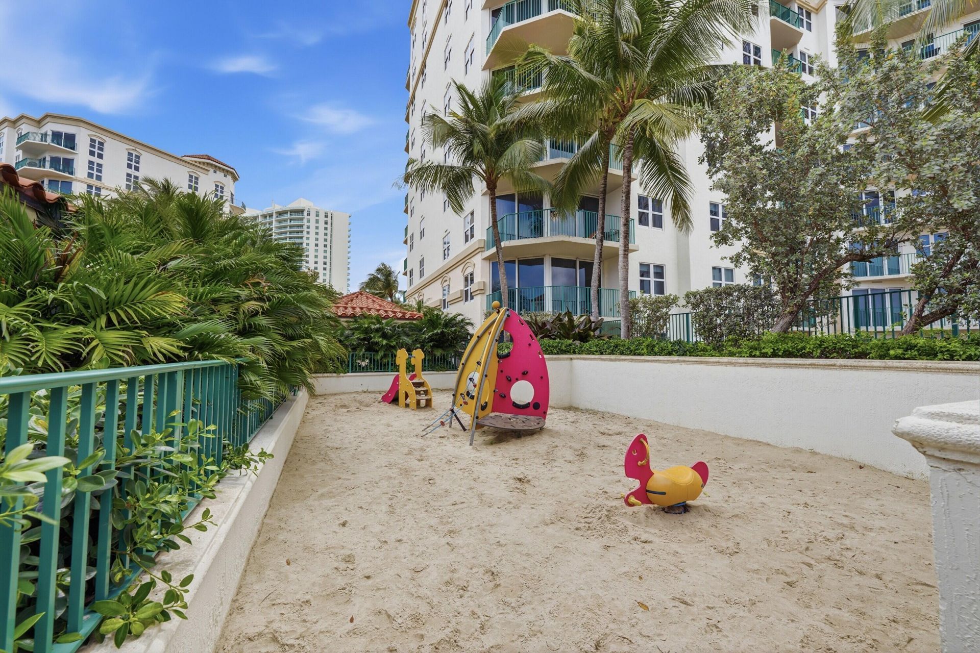 19900 E Country Club Drive, Unit 1101, Aventura, FL 33180 Photo