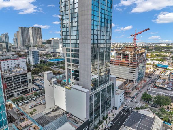 20 NE 11th Street, Unit 3205, Miami, FL 33132