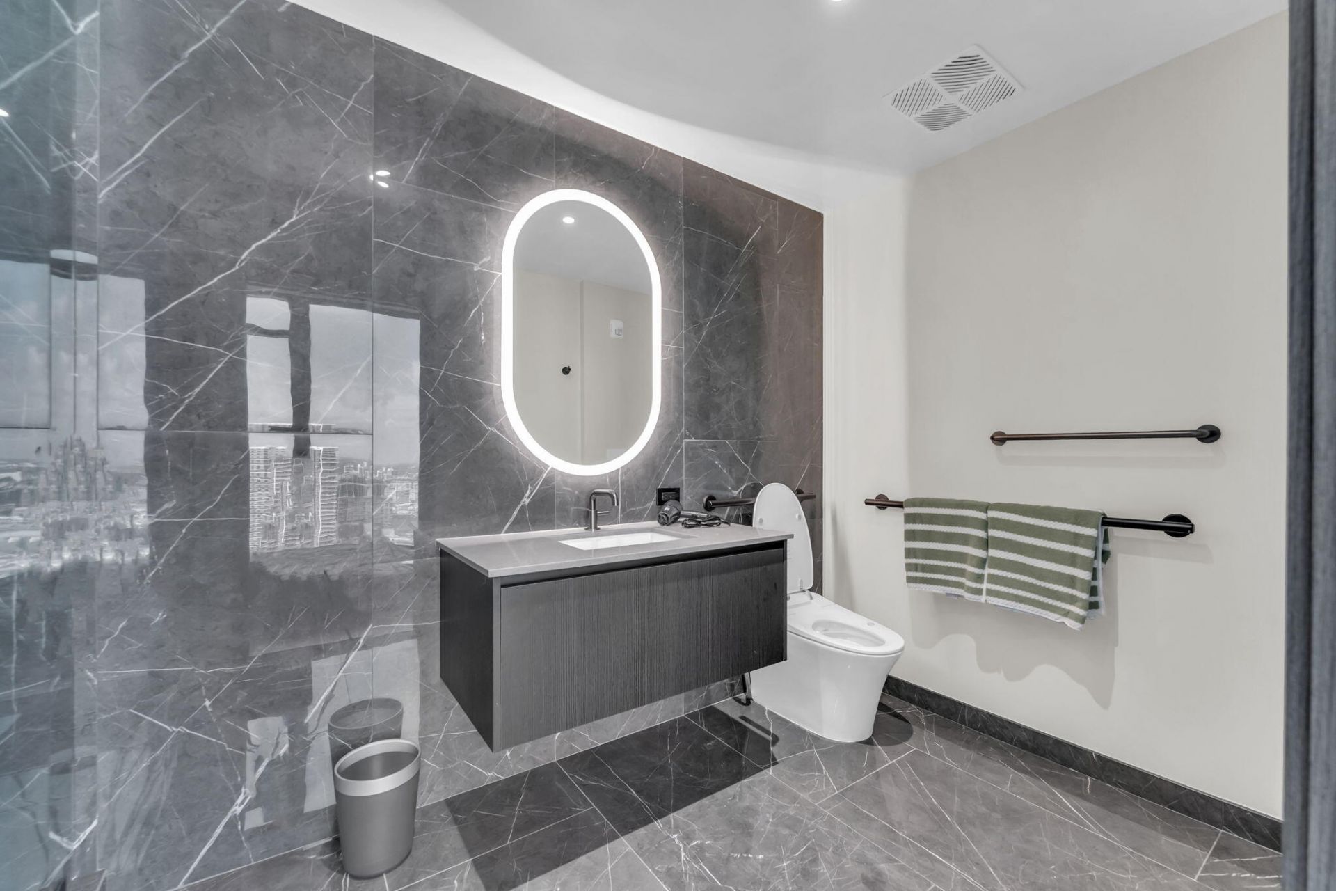 20 NE 11th Street, Unit 3205, Miami, FL 33132 Photo