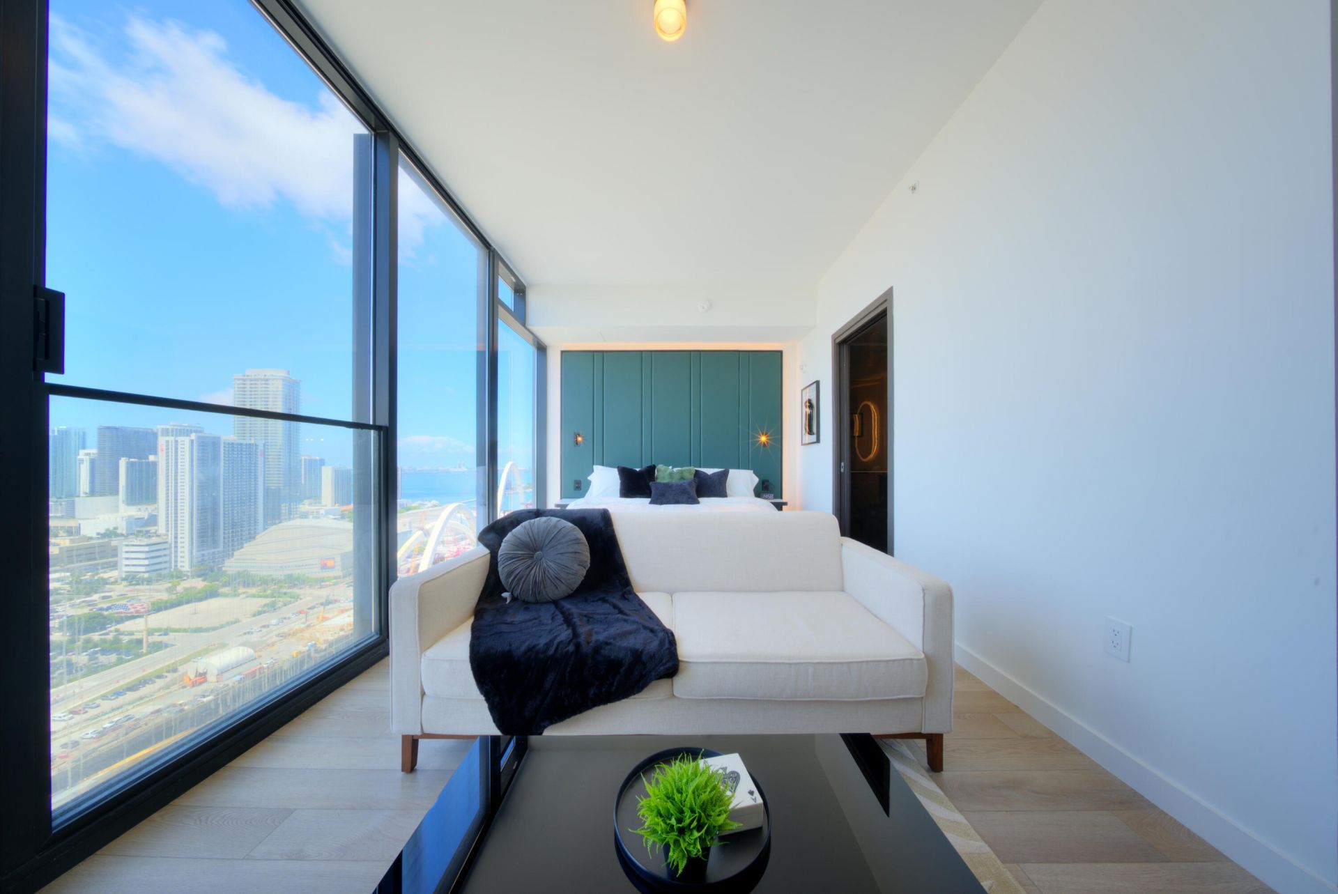 20 NE 11th Street, Unit 3205, Miami, FL 33132 Photo