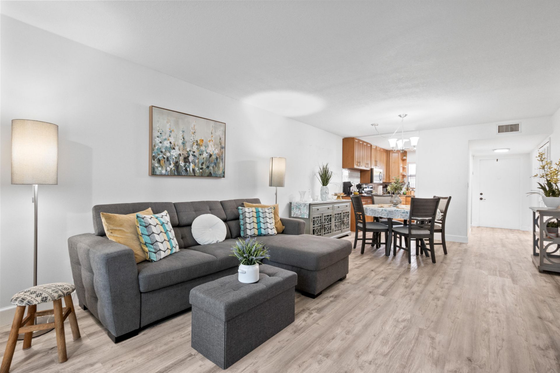 9350 Sunrise Lakes Boulevard, Unit 205, Sunrise, FL 33322 Photo