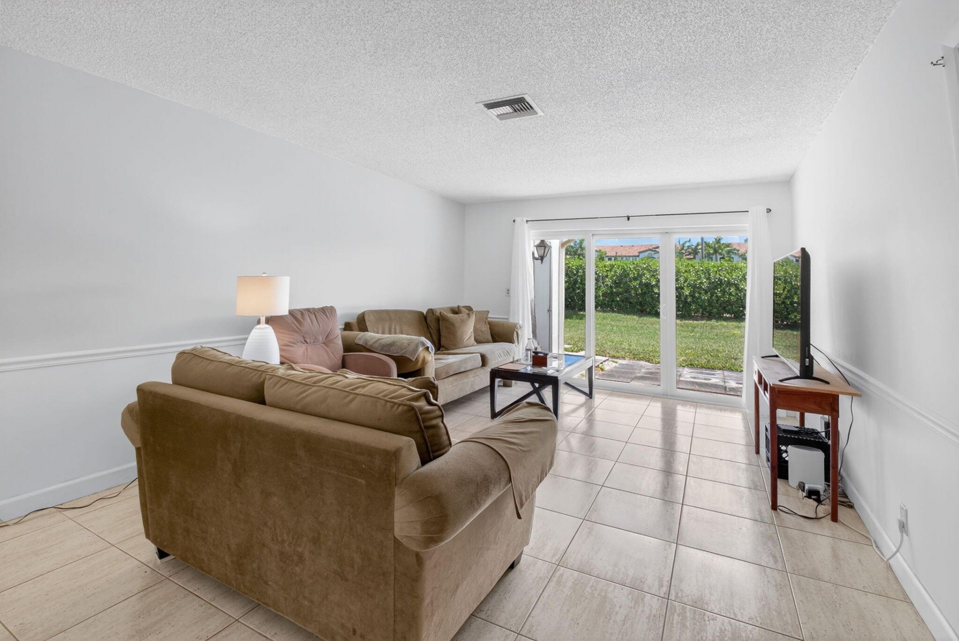 13984 Via, Unit B, Delray Beach, FL 33484 Photo