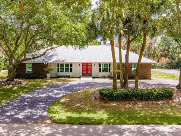 4384 SW 2nd Square SW, Vero Beach, FL 32968