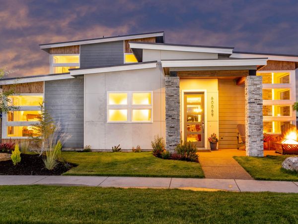 60069 SE Ruby Peak Loop, Bend, OR 97702