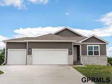 5569 N 186th Avenue , Elkhorn, NE 68022