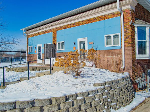 1041 Osceola Avenue , Saint Paul, MN 55105