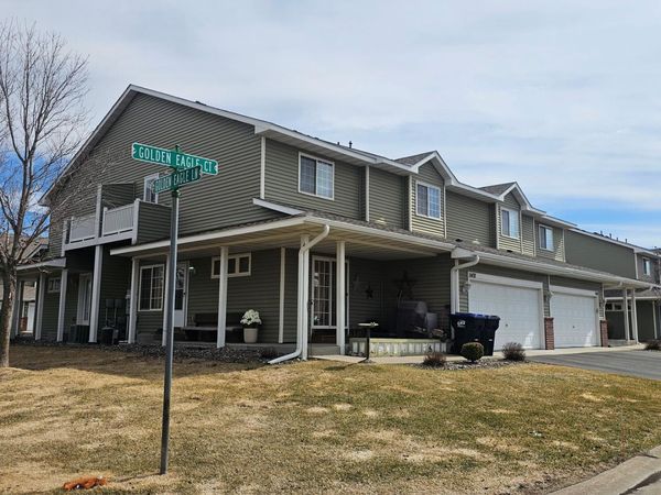 9478 Golden Eagle Court, Monticello, MN 55362