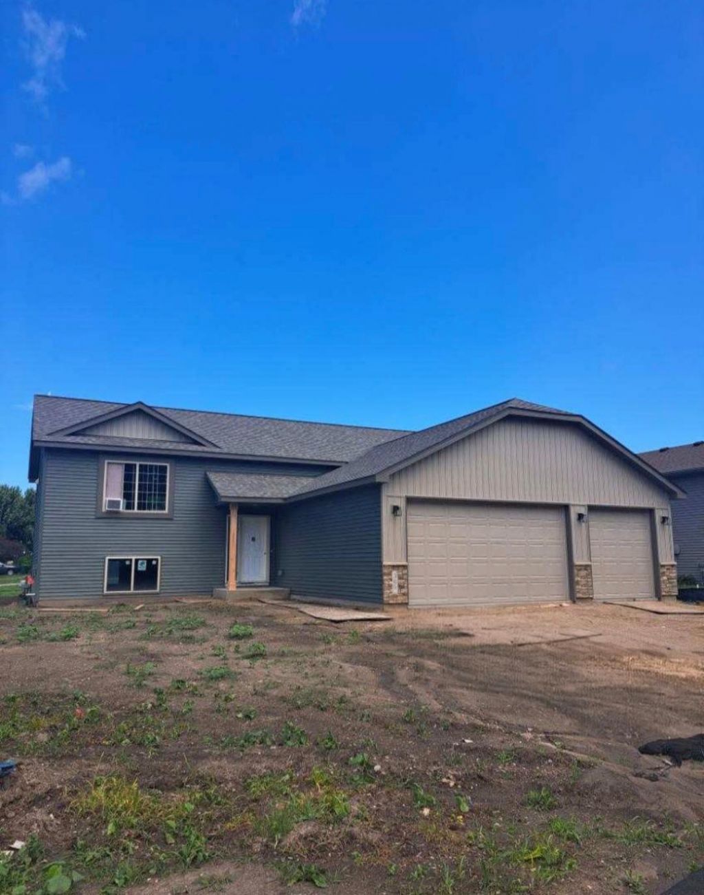 305 N Lane, Green Isle, MN 55338
