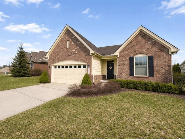 8248 Stamford Road, Ypsilanti, MI 48198