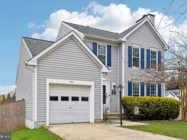 824 SNOW VALLEY LANE, ODENTON, MD 21113