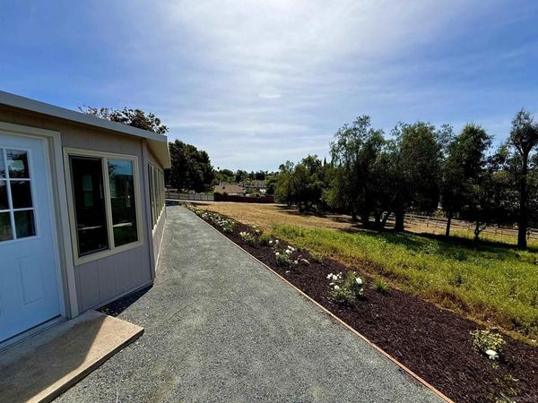 1940 W El Norte Parkway, Escondido, CA 92026