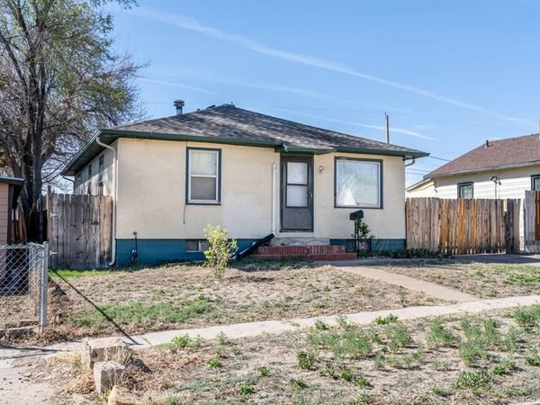 1422 E 12th St, Pueblo, CO 81001