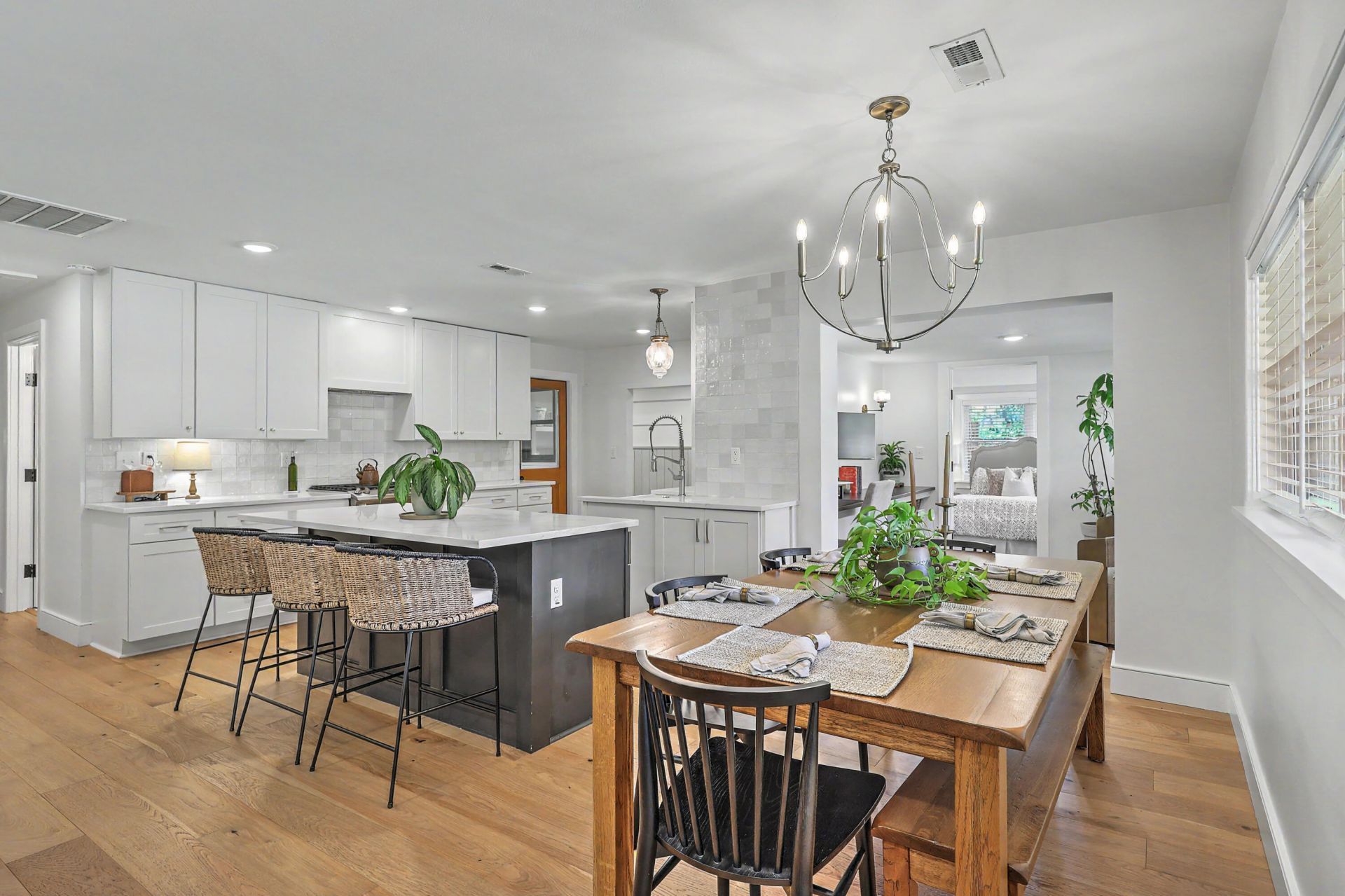 730 Melrose Drive Photo 12