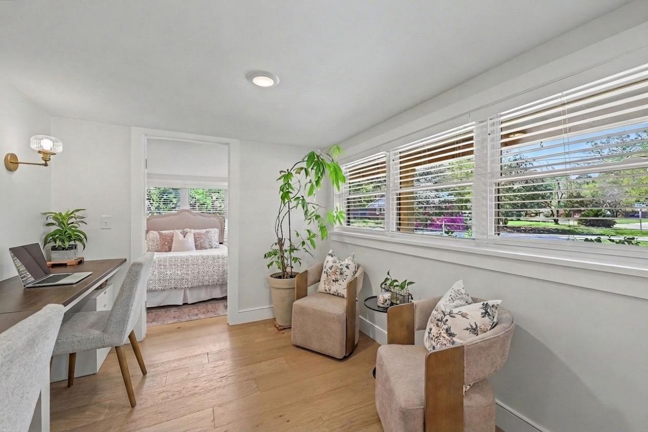 730 Melrose Drive Photo 22