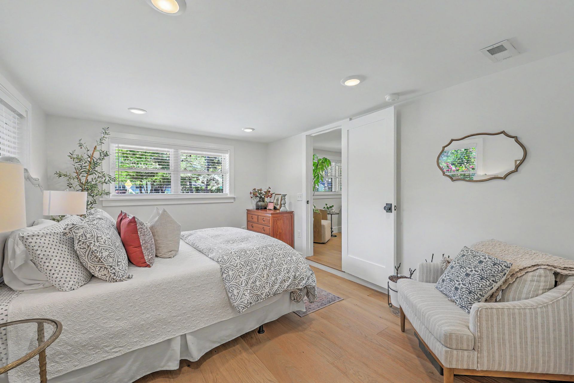 730 Melrose Drive Photo 24