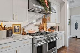 146 Callibluff Drive photo 4