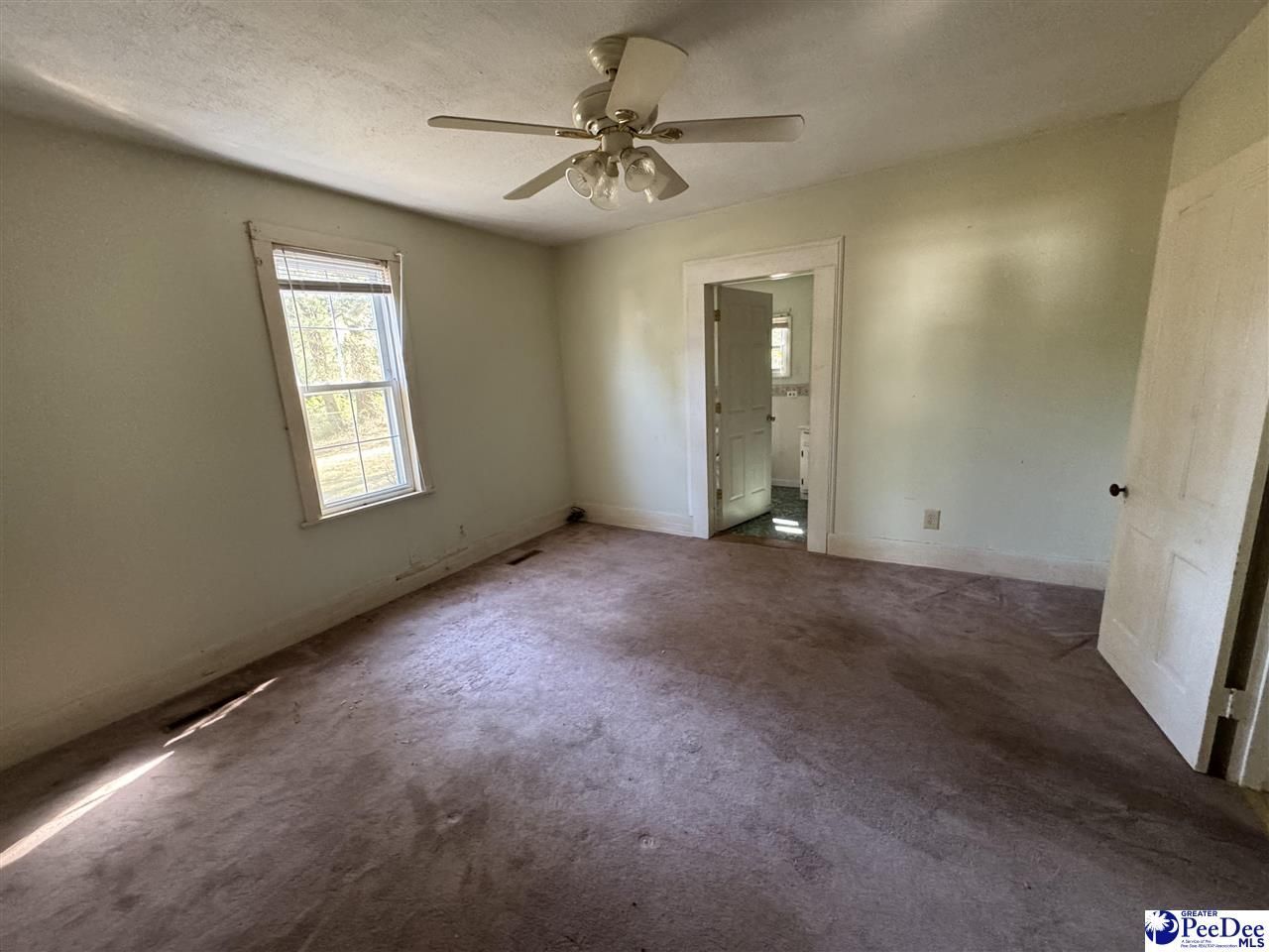 1263 Old Kemper Rd Photo 11