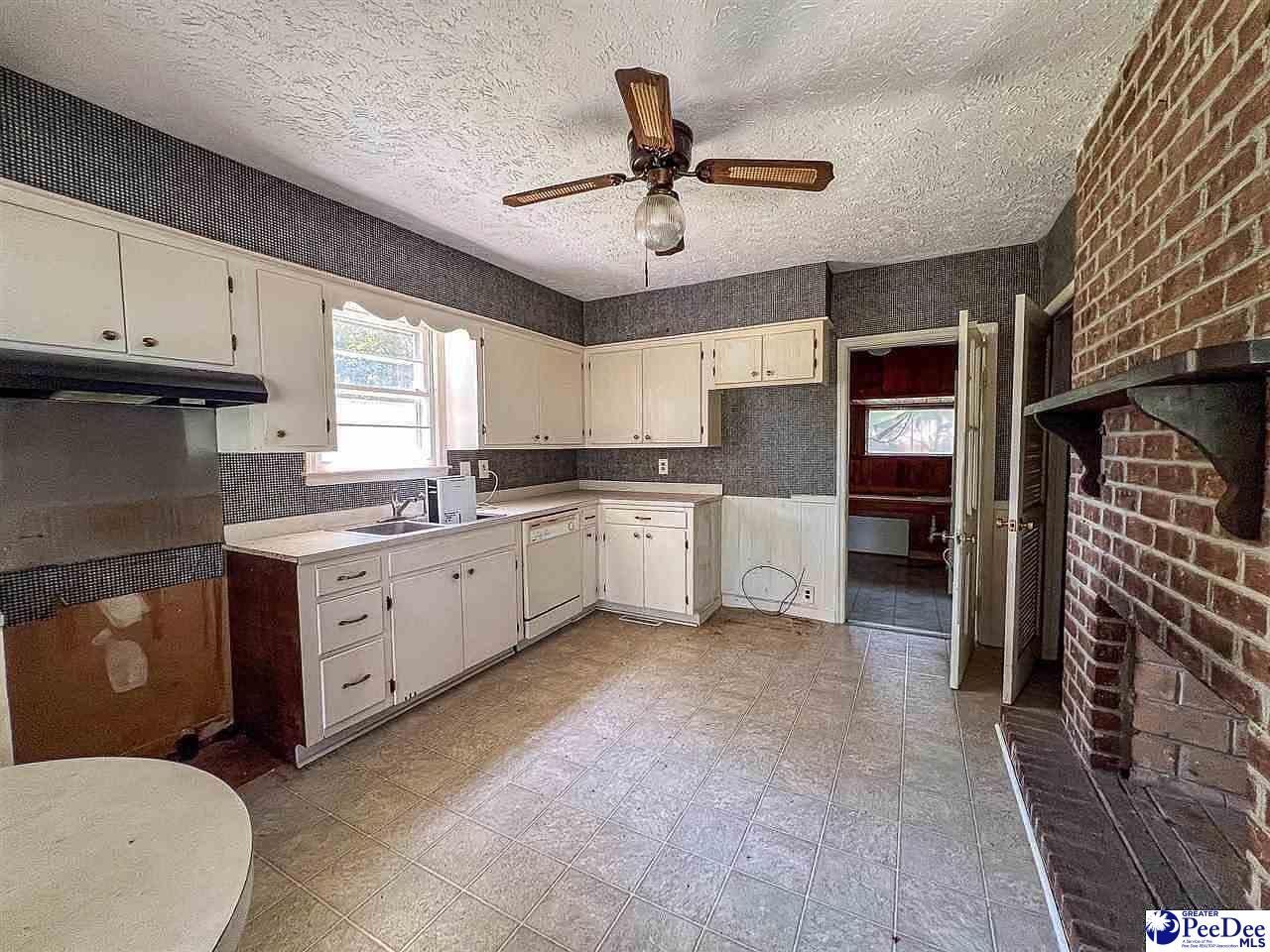 1263 Old Kemper Rd Photo 12