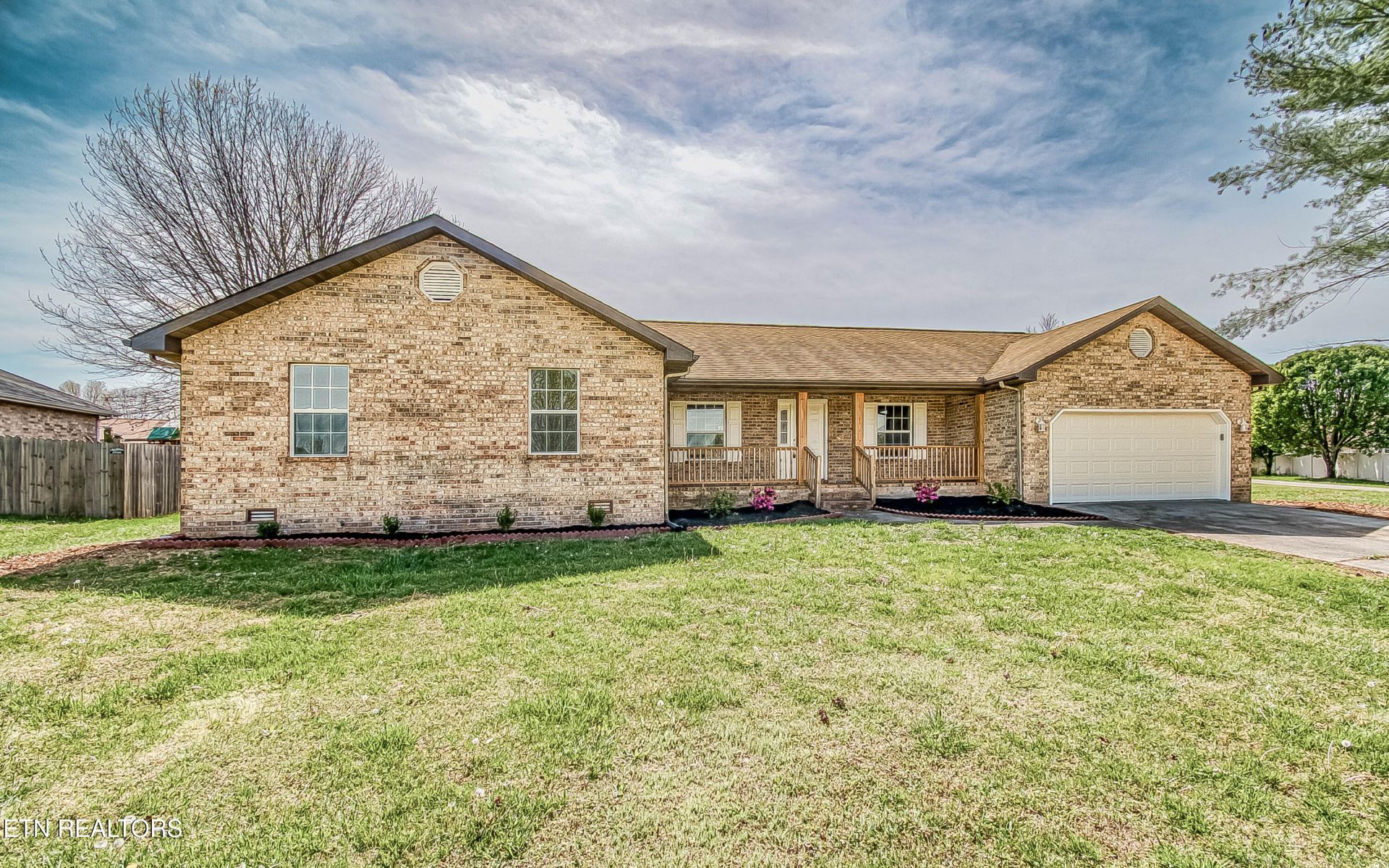 2136 Raulston View Drive, Maryville, TN 37803 Main Photo