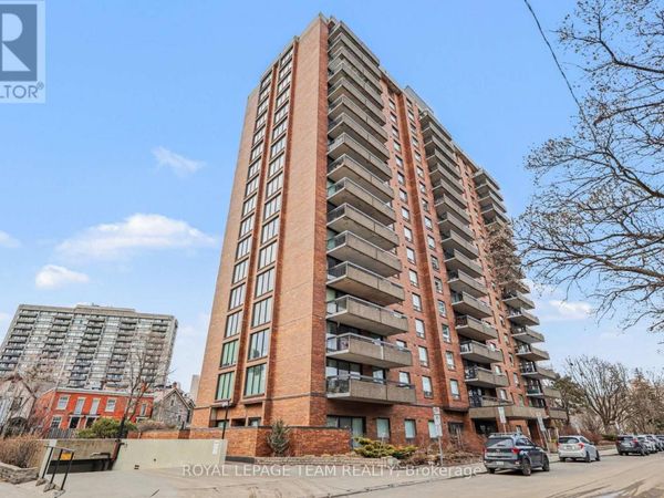 20 The Driveway, Unit 1701, Ottawa, ON K2P1C8