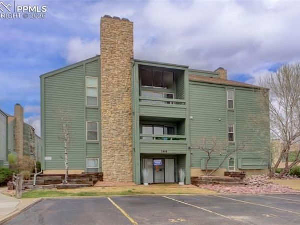 144 W Rockrimmon Boulevard, Unit 102, Colorado Springs, CO 80919