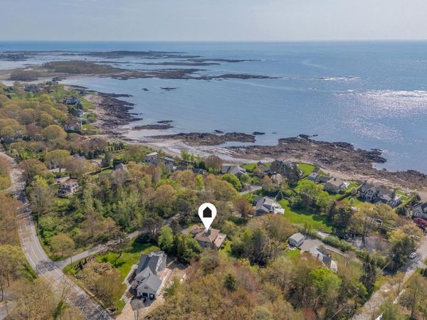 5 Windemere Place, Kennebunkport, ME 04046