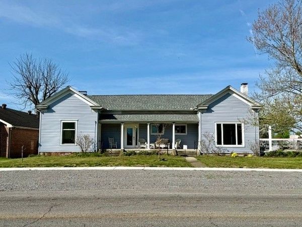 101 W Blackwell St , Tullahoma, TN 37388