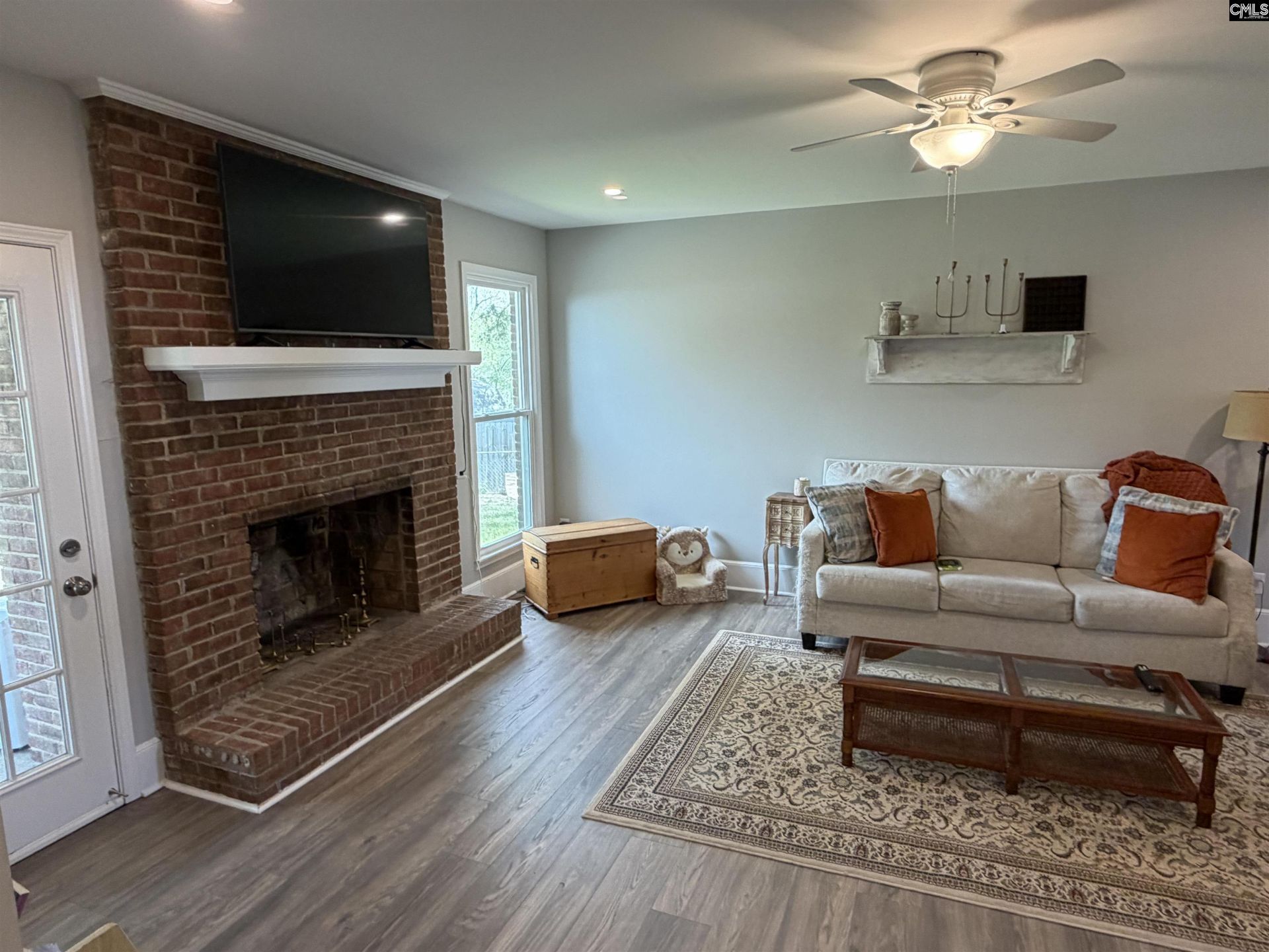 944 Rawl Road  Photo 6