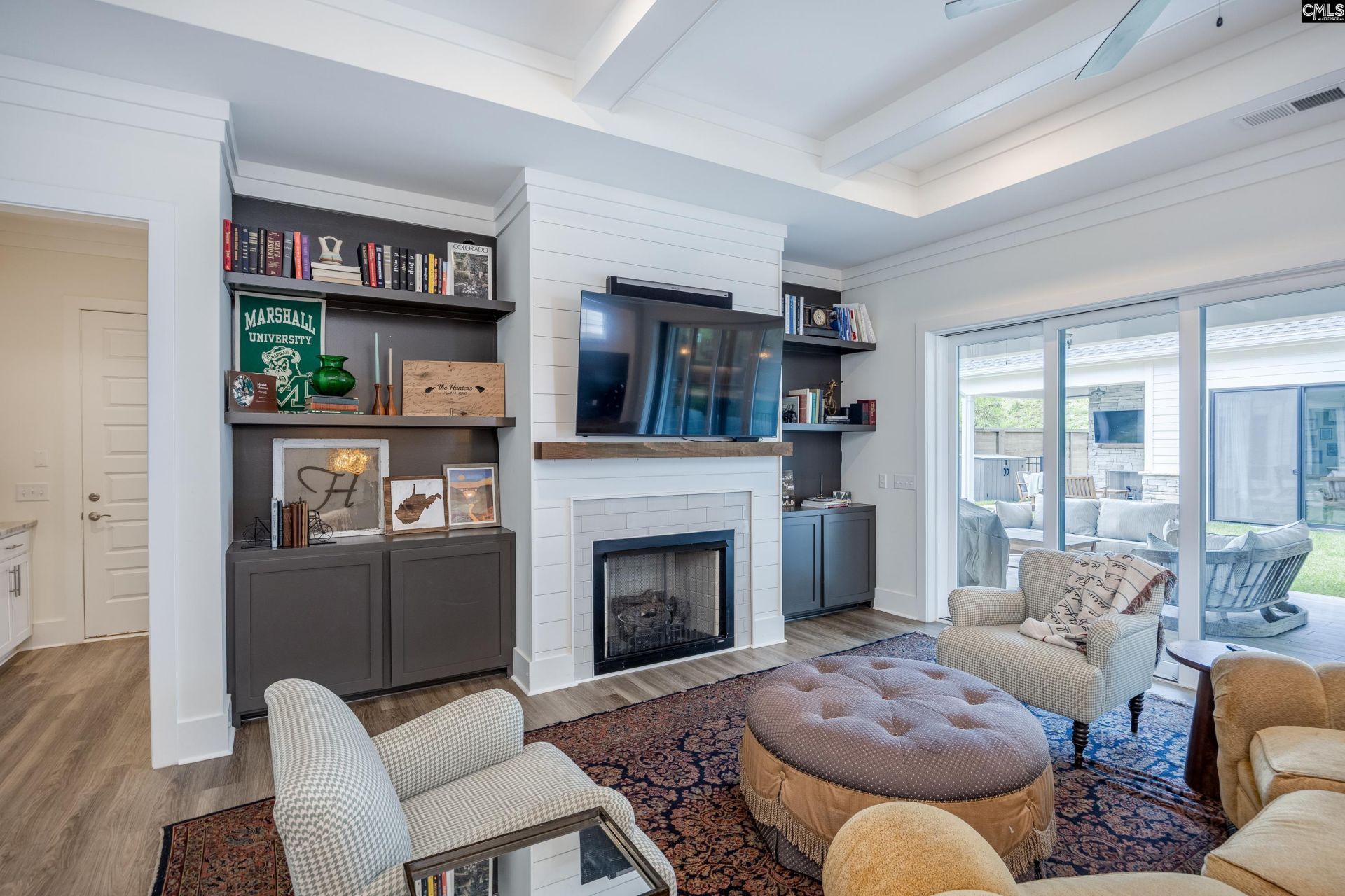 1067 Arbor Stroll Way Photo 5