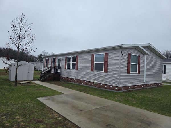 217 Braeburn Drive, Muskegon, MI 49442