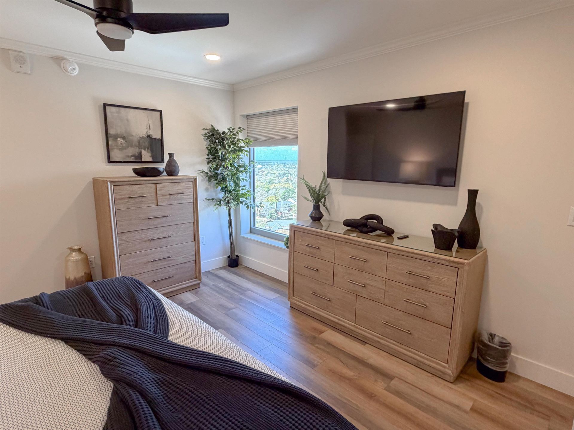 9994 Beach Club Dr. Photo 44