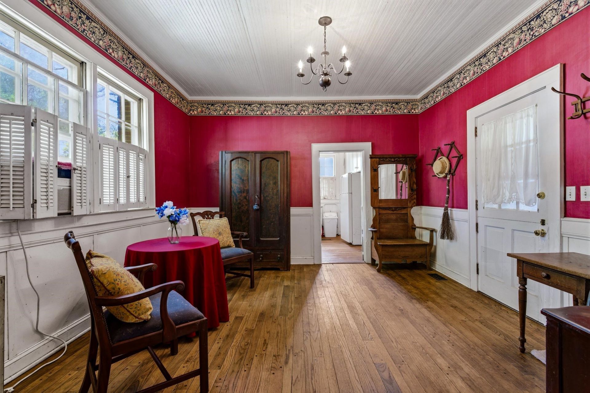 930 Highmarket St. Photo 12