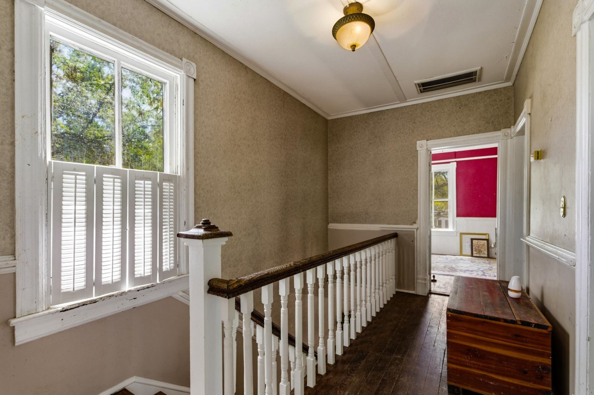 930 Highmarket St. Photo 14