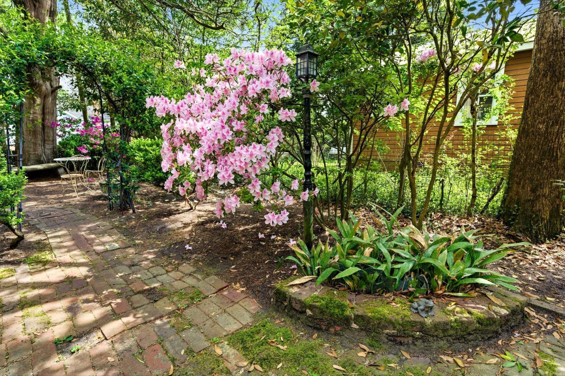 930 Highmarket St.  Photo 21