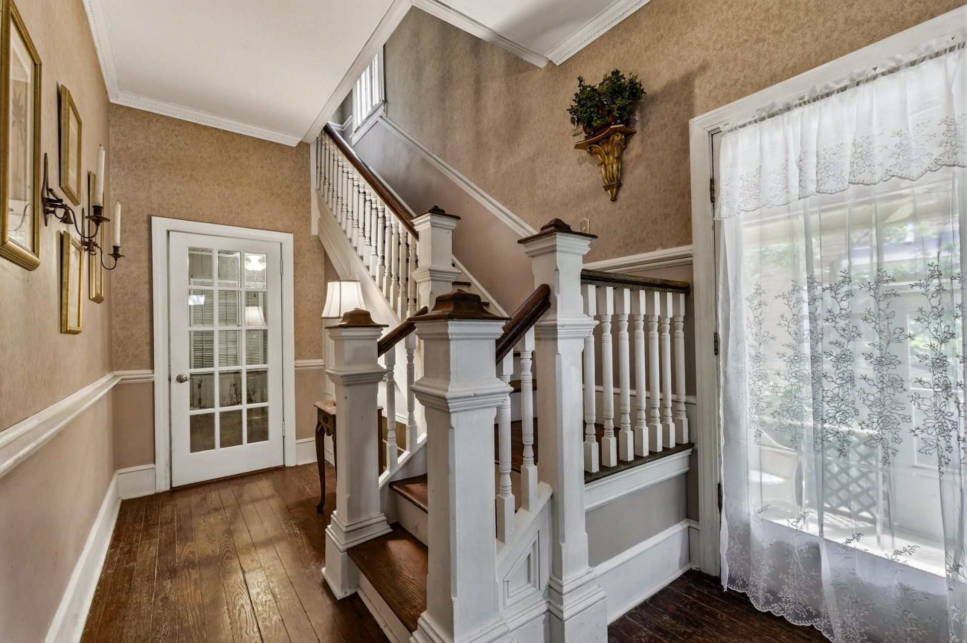 930 Highmarket St.  Photo 6