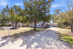 207 5th Ave. N  photo 4