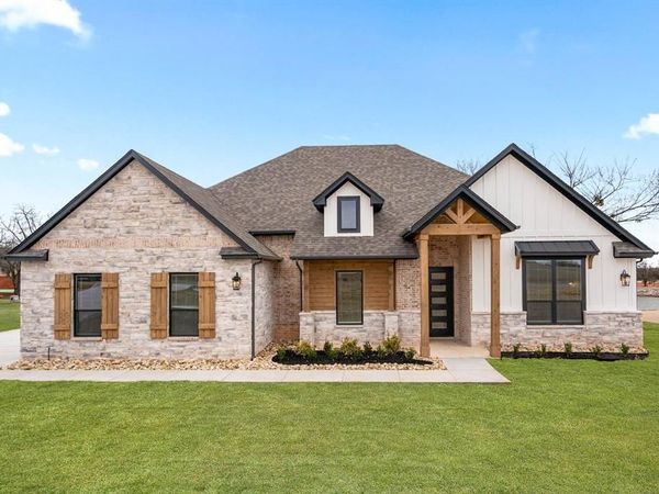 2217 Winter Creek Boulevard, Blanchard, OK 73010