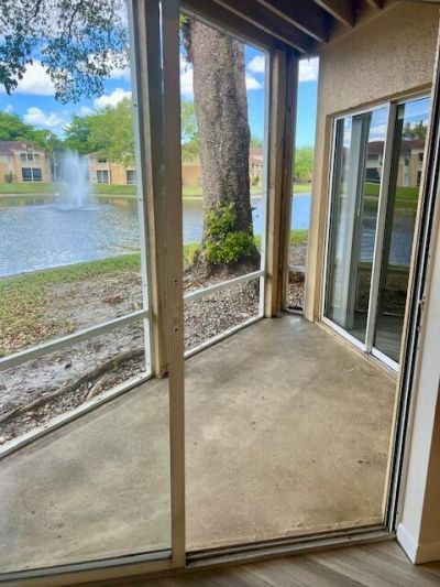 4879 Via Palm Lakes, Unit 608, West Palm Beach, FL 33417 Photo